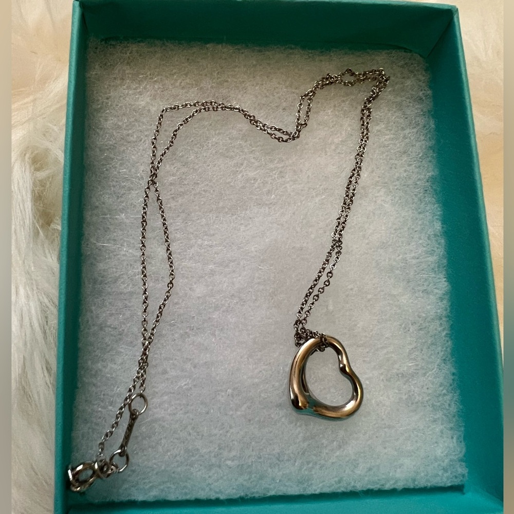 Tiffany & Co Elsa Peretti Open Heart Pendant - Picture 2 of 5